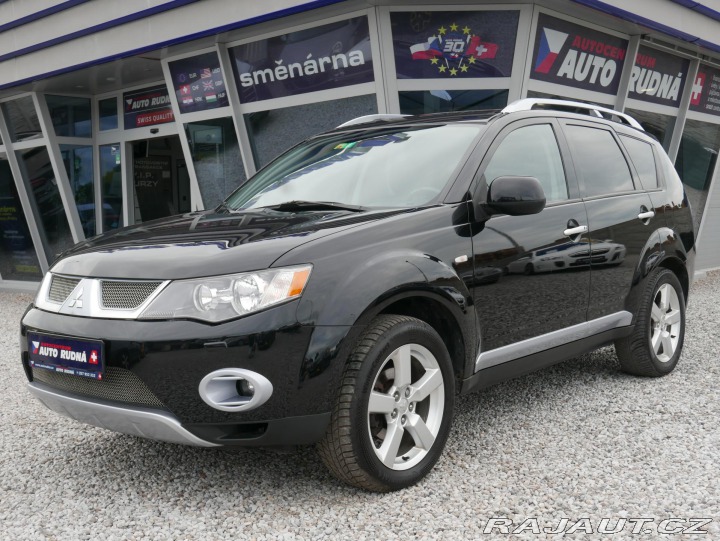 Mitsubishi Outlander 2,4i 4x4 Automat 2008