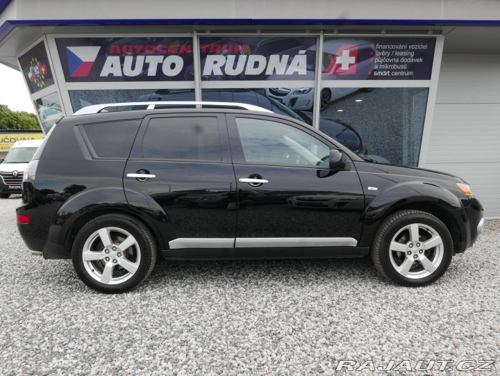 Mitsubishi Outlander 2,4i 4x4 Automat 2008