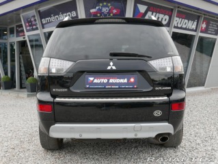 Mitsubishi Outlander 2,4i 4x4 Automat 2008