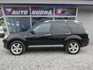 Mitsubishi Outlander 2,4i 4x4 Automat 2008