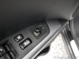 Mitsubishi Outlander 2,4i 4x4 Automat 2008