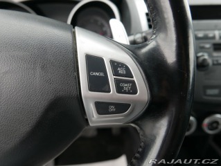 Mitsubishi Outlander 2,4i 4x4 Automat 2008