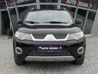 Mitsubishi Outlander 2,4i 4x4 Automat 2008