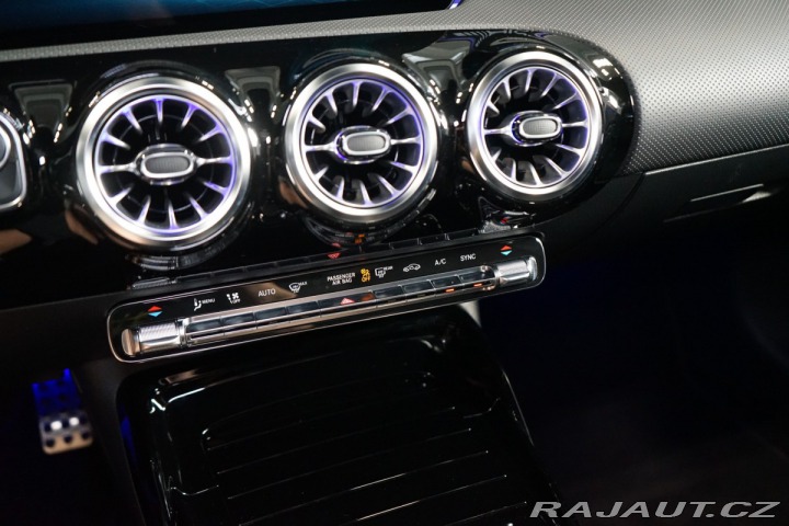Mercedes-Benz CLA CLA45 AMG*4MATIC+*PANO*BU 2022