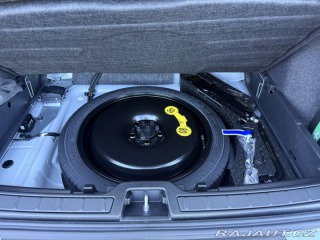 Volvo XC40 B3 2.0L 163 HP AT7 FWD CO 2025