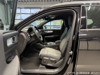 Volvo XC40 B3 2.0L 163 HP AT7 FWD CO 2025
