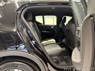 Volvo XC40 B3 2.0L 163 HP AT7 FWD CO 2025