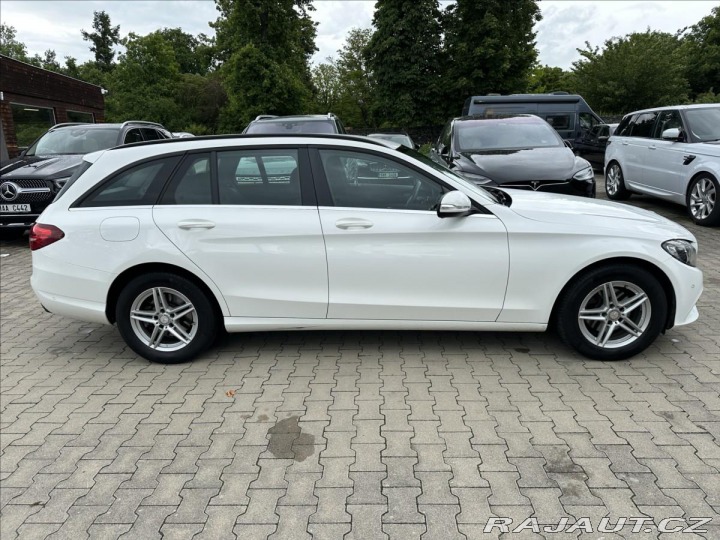 Mercedes-Benz C 180d Combi 2015
