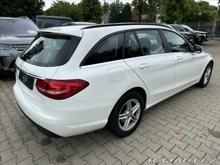 Mercedes-Benz C 180d Combi 2015