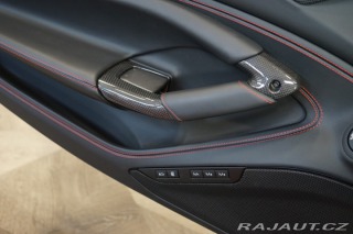Ferrari F8 SPIDER*LIFT*CARBON*ZÁRUKA 2023