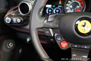 Ferrari F8 SPIDER*LIFT*CARBON*ZÁRUKA 2023