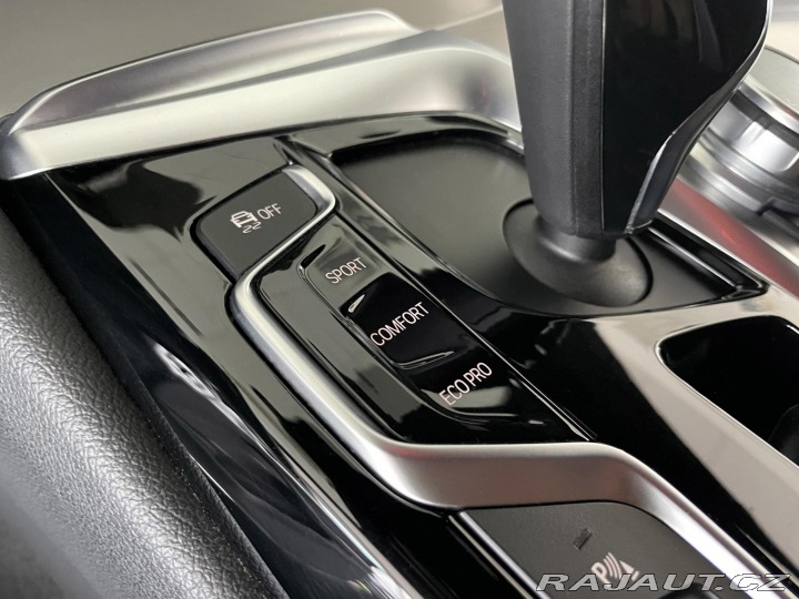 BMW 5 530d xDrive*360kam*Head-U 2018