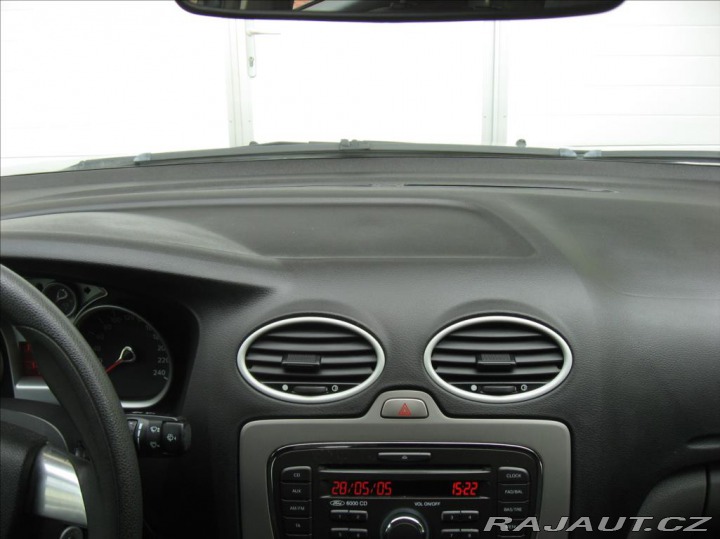 Ford Focus 1,6 100PS Trend 2010