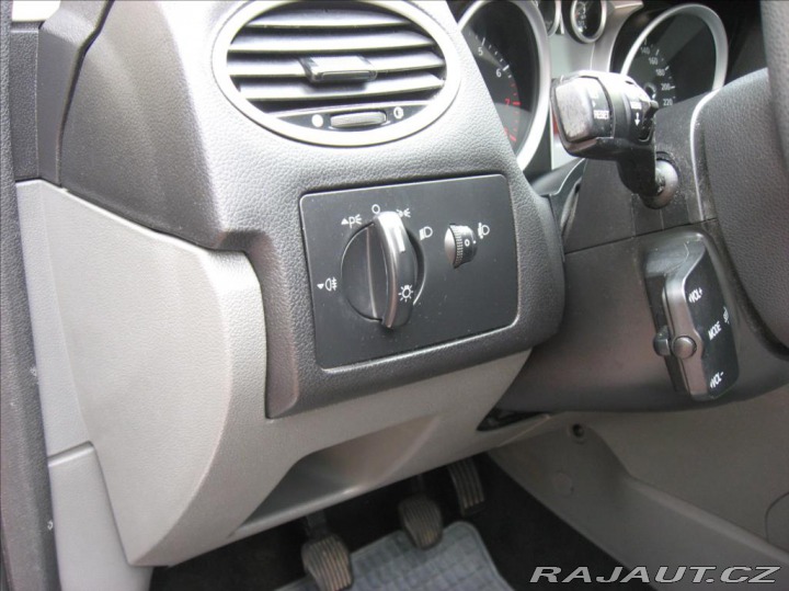 Ford Focus 1,6 100PS Trend 2010