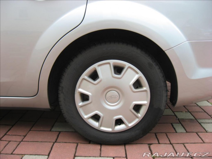 Ford Focus 1,6 100PS Trend 2010