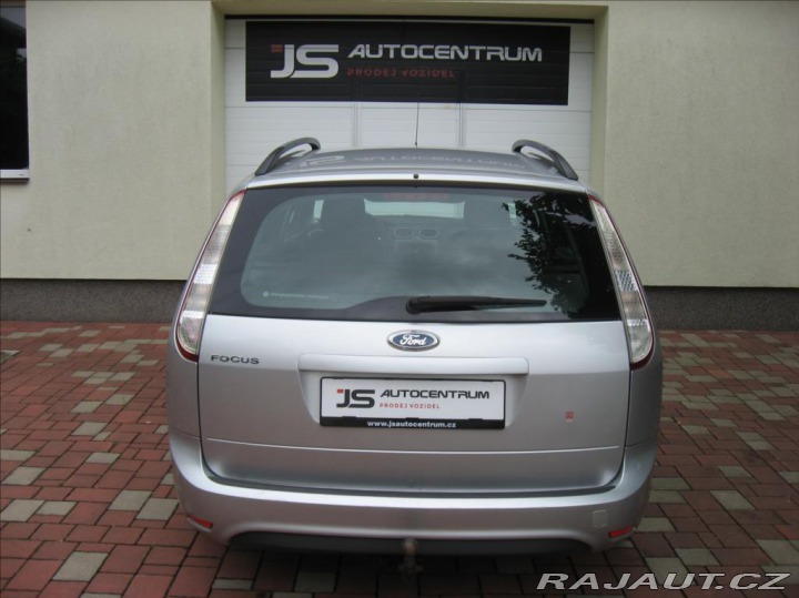Ford Focus 1,6 100PS Trend 2010