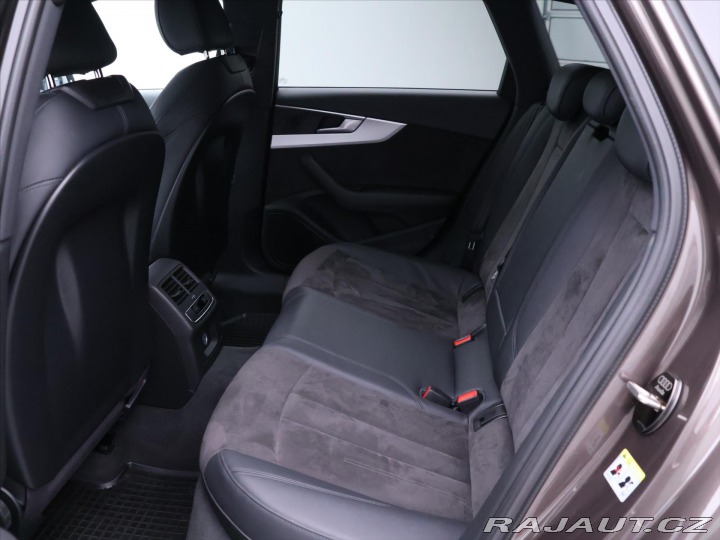 Audi A4 2,0 TDI 140kW Quattro S t 2017