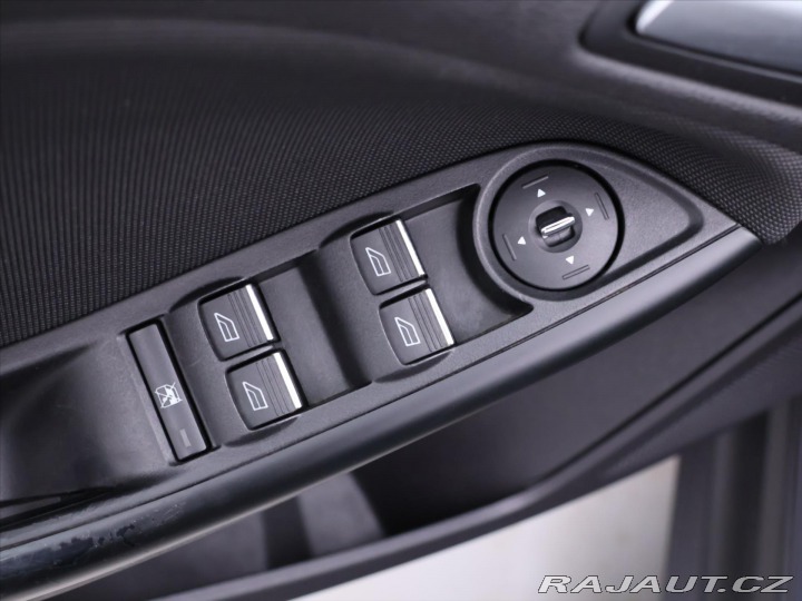 Ford Focus 1,6 Ti-VCT Champion Editi 2012
