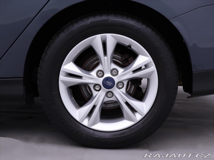 Ford Focus 1,6 i Champion Edition 2012