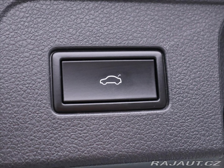 Volkswagen Passat 2,0 TDI 110kW CZ R-Line 2017