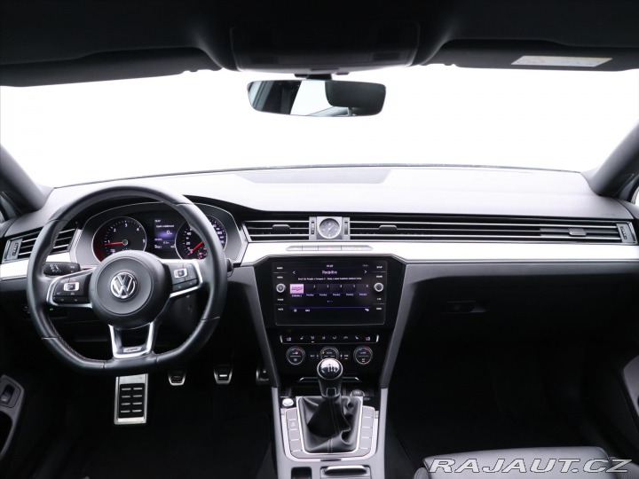 Volkswagen Passat 2,0 TDI 110kW CZ R-Line 2017