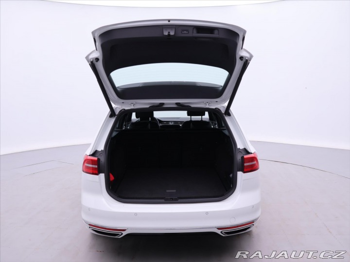 Volkswagen Passat 2,0 TDI 110kW CZ R-Line 2017
