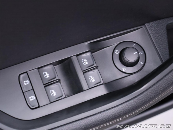 Škoda Superb 2,0 TSI DSG Style DPH 1.M 2022