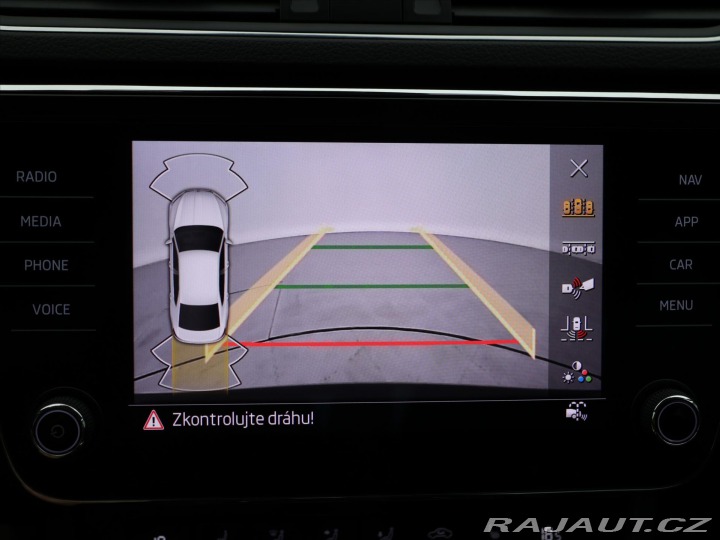 Škoda Superb 2,0 TSI DSG Style DPH 1.M 2022