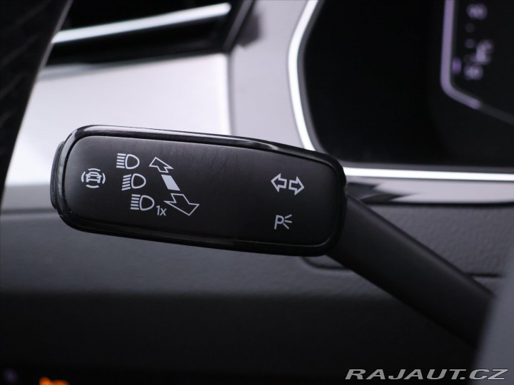 Volkswagen Passat 2,0 TDI DSG Navi Virtual 2022