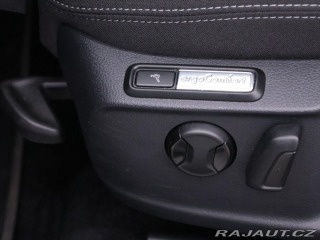 Volkswagen Passat 2,0 TDI DSG Navi Virtual 2022