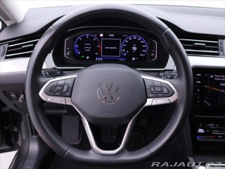 Volkswagen Passat 2,0 TDI DSG Navi Virtual 2022