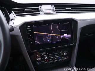 Volkswagen Passat 2,0 TDI DSG Navi Virtual 2022