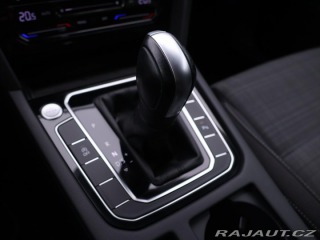 Volkswagen Passat 2,0 TDI DSG Navi Virtual 2022