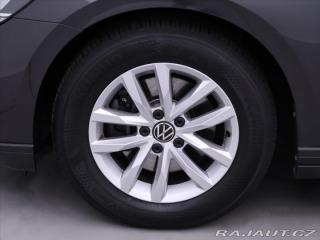 Volkswagen Passat 2,0 TDI DSG Navi Virtual 2022