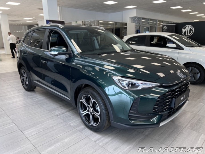 MG ZS 1.5 Elegance MT5 VÝKUPNÍ 2025