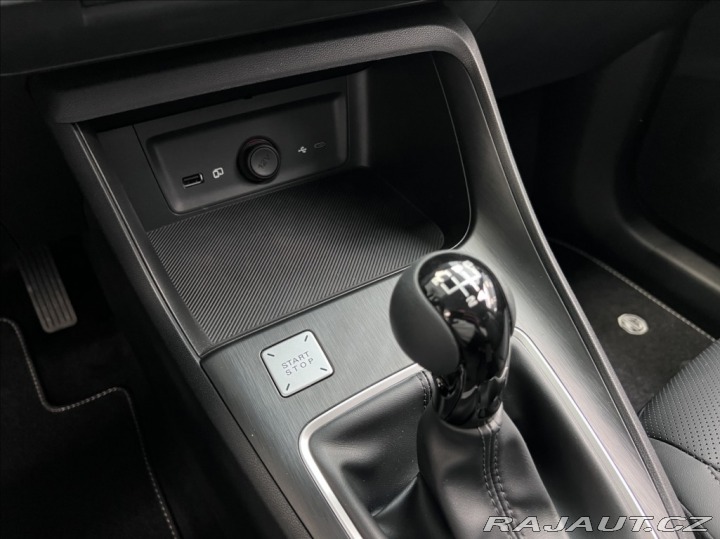 MG ZS 1.5 Elegance MT5 VÝKUPNÍ 2025