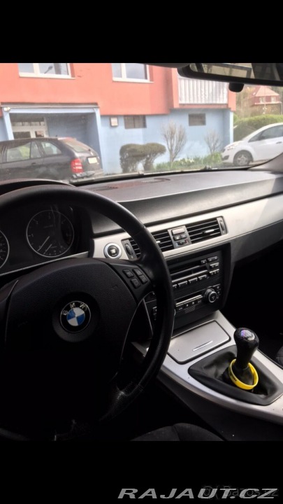 BMW 3 2,0 E90 D 320 1800