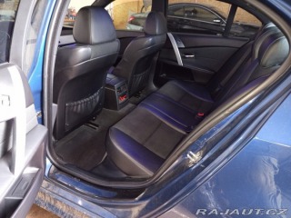 BMW 5 2,3 E60 523i M-packet 2006