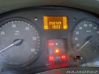 Opel Vivaro 1,9 cdti 2006