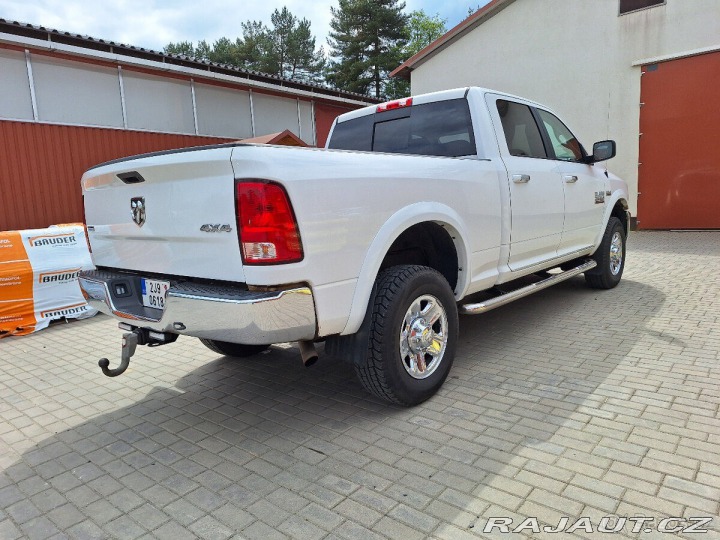 Dodge RAM 5,7 2500 1800