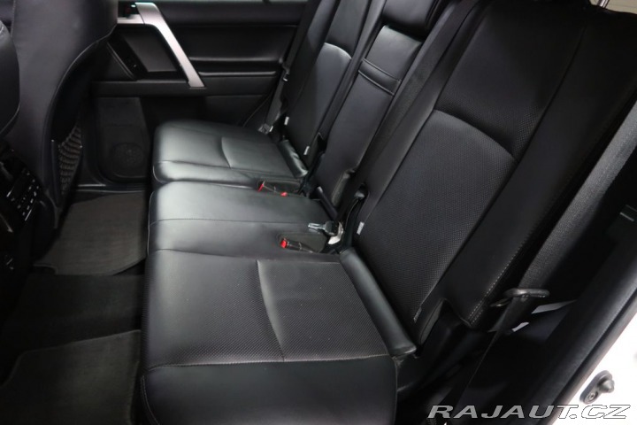 Toyota Land Cruiser 2.8D4D,CZ,Executiv,4x4,AT 2022