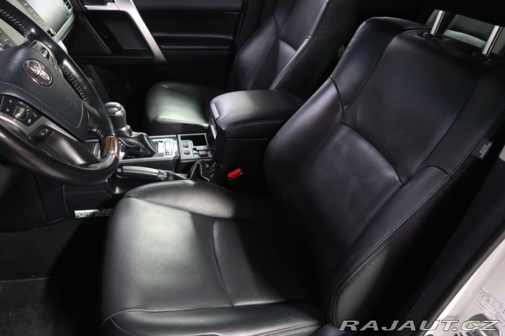 Toyota Land Cruiser 2.8D4D,CZ,Executiv,4x4,AT 2022