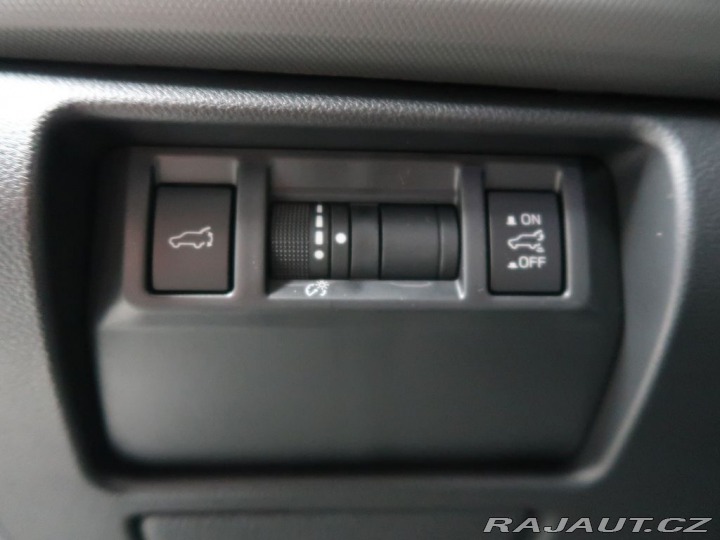 Subaru Forester 2.0ie-S ES Field CVT 2026