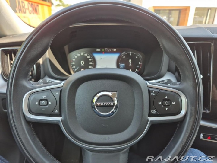 Volvo XC60 2,0 D4 AWD 2021