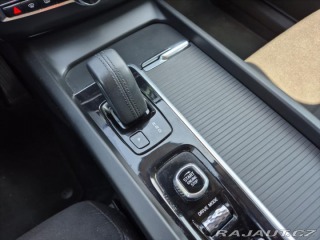 Volvo XC60 2,0 D4 AWD 2021