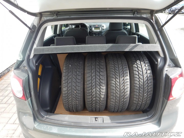 Volkswagen Golf Plus 1.9 TDI, DIGIKLIMA, SERVI 2007