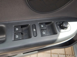 Volkswagen Golf Plus 1.9 TDI, DIGIKLIMA, SERVI 2007