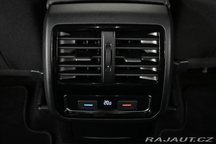 Volkswagen Passat 2,0 TDI 110 kW DSG BUSINE 2021