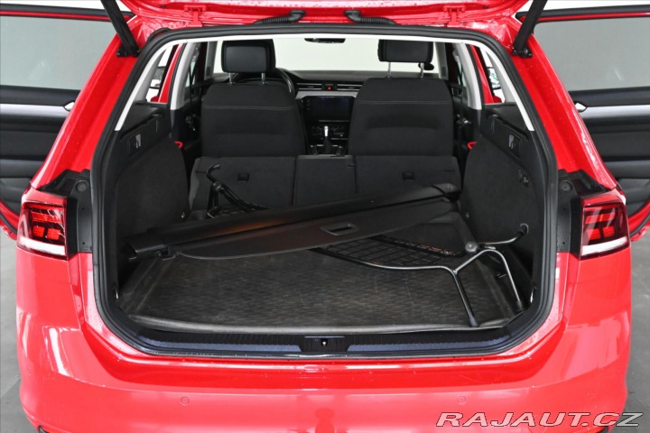 Volkswagen Passat 2,0 TDI 110 kW DSG BUSINE 2021