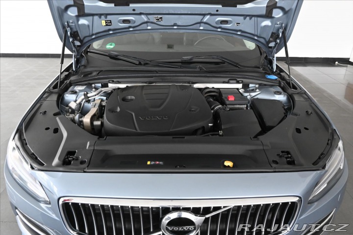 Volvo V90 2,0 D5 AWD 173 kW AWD INS 2019